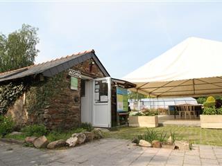 Les services du Camping La Pindière, camping 3 étoiles avec piscine couverte chauffée, emplacement camping, location mobil home à Héric près de Nantes et Canal de Nantes à Brest en Loire Atlantique