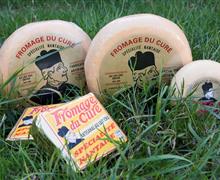 Gastronomie Loire atlantique - Camping La Pindière, camping 3 étoiles avec piscine couverte chauffée, emplacement camping, location mobil home à Héric près de Nantes et Canal de Nantes à Brest en Loire Atlantique