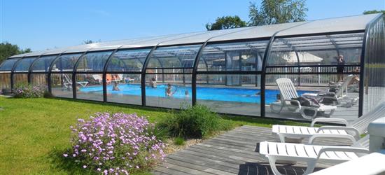 Offres spéciales au Camping La Pindière, camping 3 étoiles avec piscine couverte chauffée, emplacement camping, location mobil home à Héric près de Nantes et Canal de Nantes à Brest en Loire Atlantique