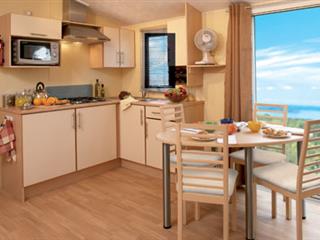 Mobil home 8 personnes au Camping La Pindière, camping 3 étoiles avec piscine couverte chauffée, emplacement camping, location mobil home à Héric près de Nantes et Canal de Nantes à Brest en Loire Atlantique