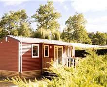 Location mobil home 1/4 personnes au Camping La Pindière, camping 3 étoiles avec piscine couverte chauffée, emplacement camping, location mobil home à Héric près de Nantes et Canal de Nantes à Brest en Loire Atlantique